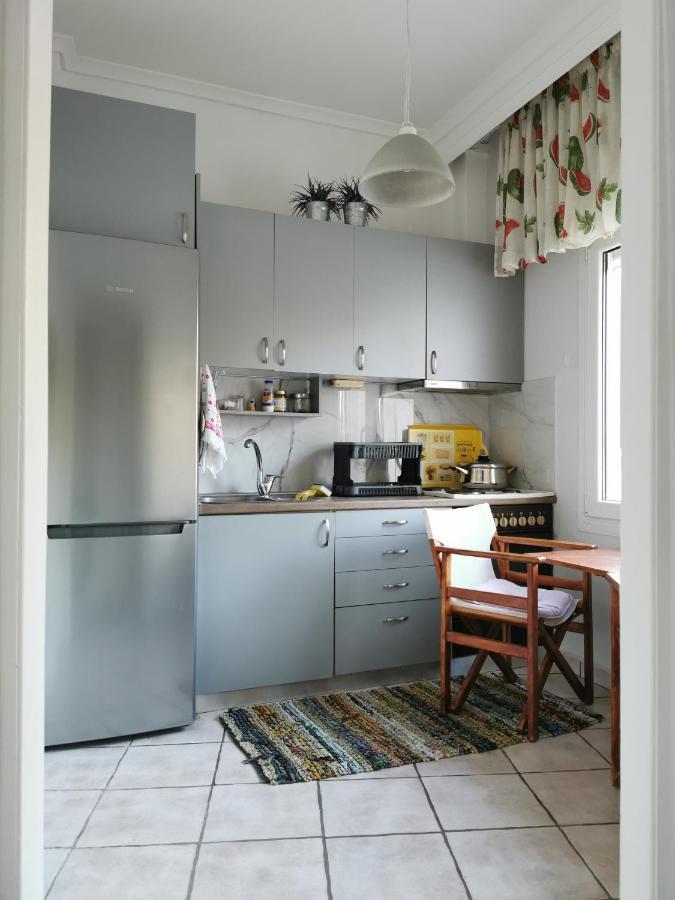 Nia'S Apartment By The Sea Nea Iraklitsa Экстерьер фото